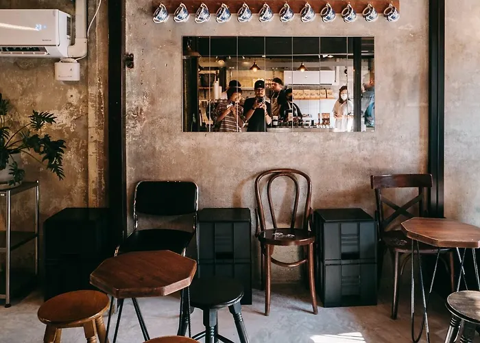 River View, Retro Vibe - Old Town Apartment Bangkok